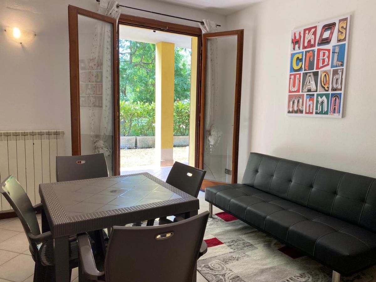 Appartamento Il Faro Con Giardino In Residence Con Piscina Desenzano del Garda Extérieur photo